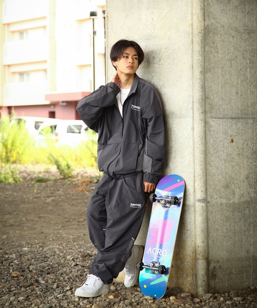 Thrasher フード付きジャケット & 茶色パンツ セット Thrasher フード付きジャケット & 茶色パンツ セット オンライン