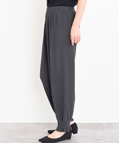 r・p・s（アールピーエス） パンツ 裾シャーリングカットプリーツ