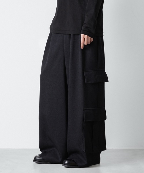 Ato アトウ　ワイドスラックス　ウール ato（アトウ）の「LANATEC WIDE PANTS（その他パンツ）」 - WEAR