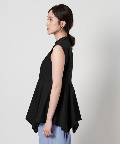 UNITED ARROWS 黒 パフスリーブ 半袖シャツ　ブラウス　ペプラム UNITED ARROWS ブラウス シャツ ペプラム ノースリーブ