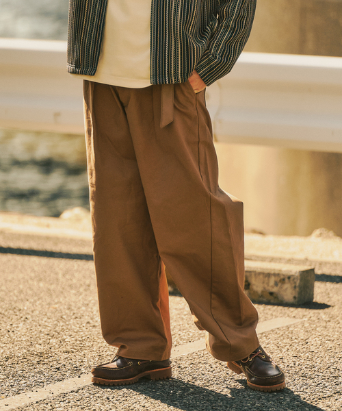 417 EDIFICE（フォーワンセブンエディフィス） スラックス ベルテッド