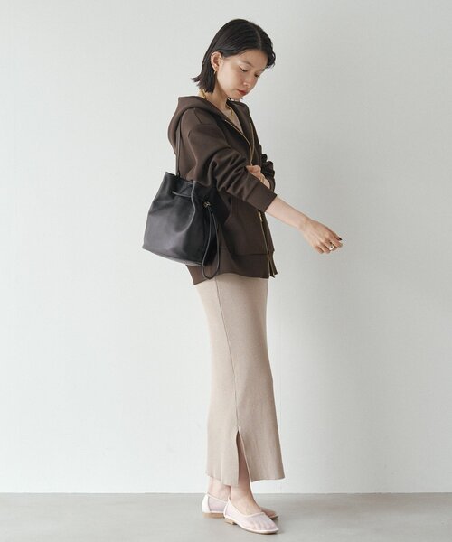 russet ショルダーバッグ バッグ レザー巾着バケットバッグ