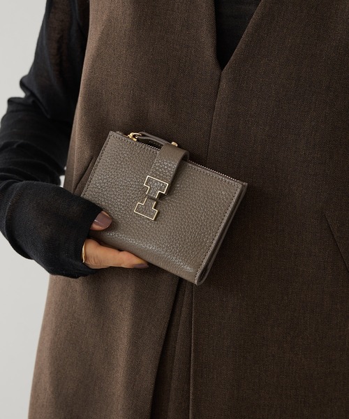 IACUCCI（イアクッチ） 財布 アバ ハーフウォレット CERVO レディース