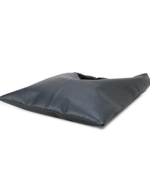 tk.TAKEO KIKUCHI（ティーケータケオキクチ） トートバッグ 「牛革使用