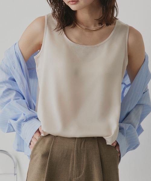 ad thie（アドティエ） タンクトップ ノースリーブ シルキー サテン