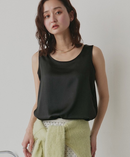 ad thie（アドティエ） タンクトップ ノースリーブ シルキー サテン