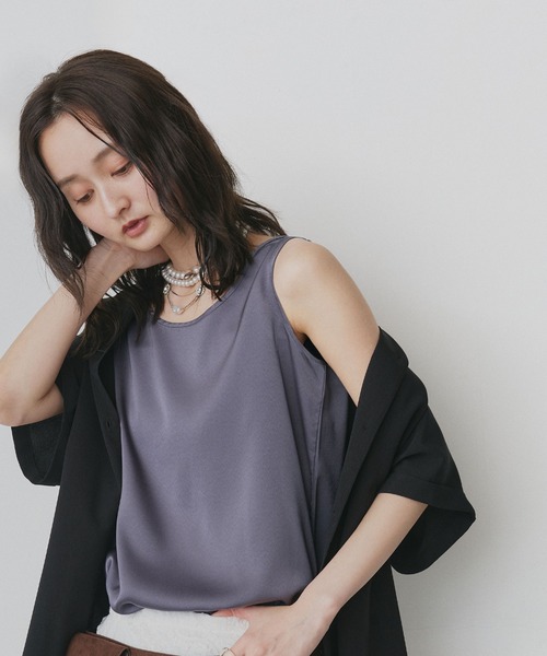 ad thie（アドティエ） タンクトップ ノースリーブ シルキー サテン