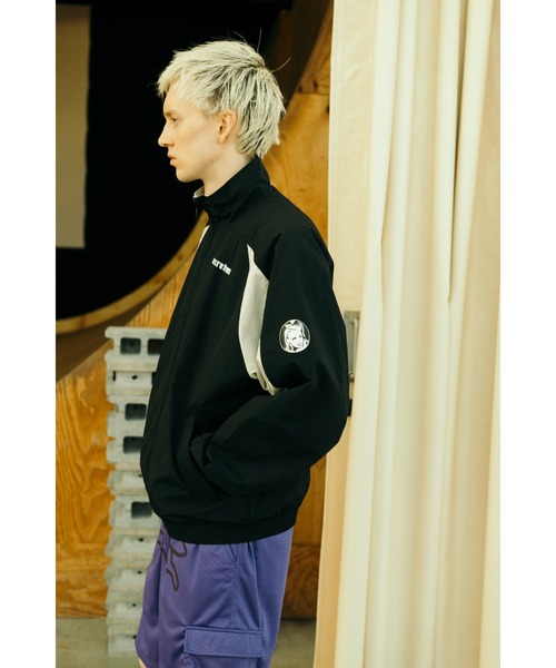 ICECREAM（アイスクリーム） ナイロンジャケット SWITCHING NYLON