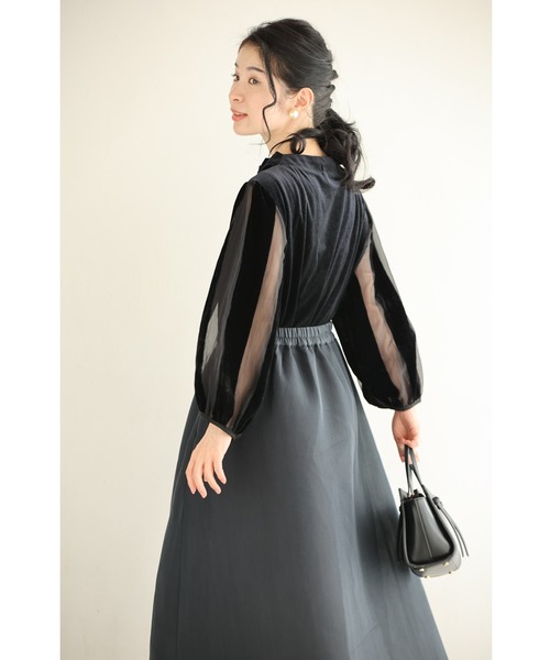 sacai ベロアシャツブラウス　黒　長袖　トップス　1size cawaii ブラウス シャツ （黒）パールを飾ったタックネックのベロア