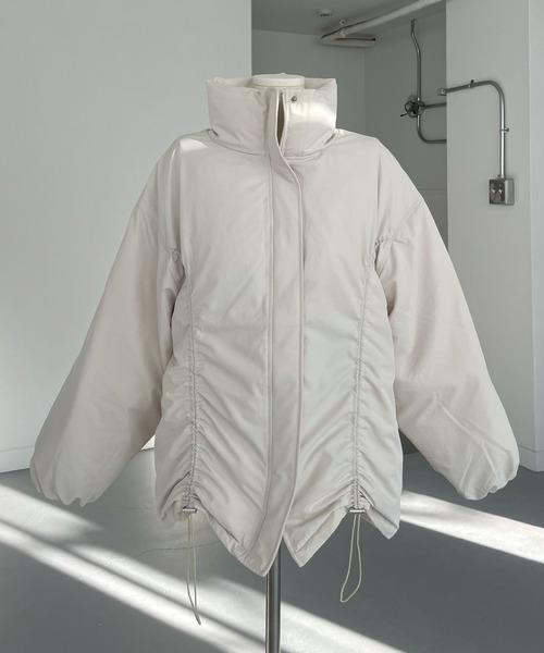 CHERI since1985 ブルゾン アウター ミドル丈フロントドロストギャザー CHERI since1985 ブルゾン アウター ミドル丈フロントドロストギャザー