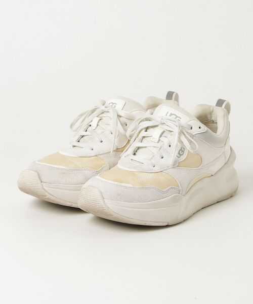 【セール中】【美品】UGG ベージュスニーカー　24cm UGG Australia（アグオーストラリア） 「UGG」 ローカットスニーカー