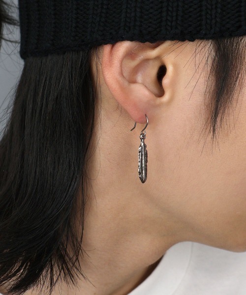 4INT. ピアス メンズライク スタッドピアス 2セット