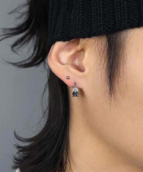 セール】カッティング ストーン スタッドピアス / サージカル
