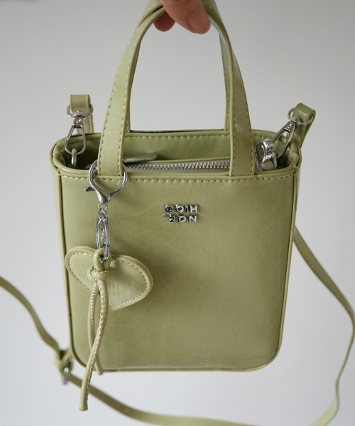 ショルダーバッグチャーム チェーンチャーム付 フェイクレザー ショルダーBAG[品番：PPNW0003757