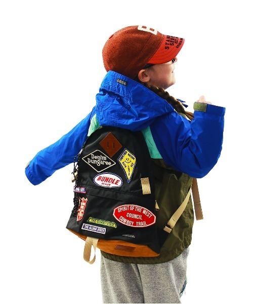 DENIM DUNGAREE（デニムアンドダンガリー） マウンテンパーカー