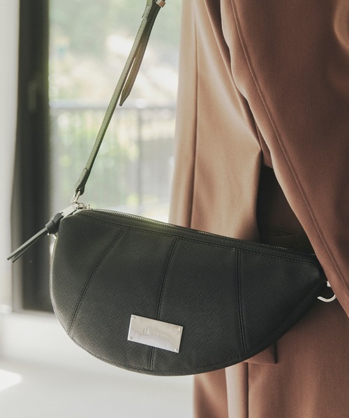 tk.TAKEO KIKUCHI（ティーケータケオキクチ） ショルダーバッグ