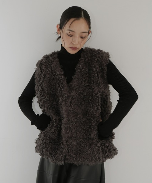 hellam（ヘラム） ベスト ジレ プードルフェイクファーベスト