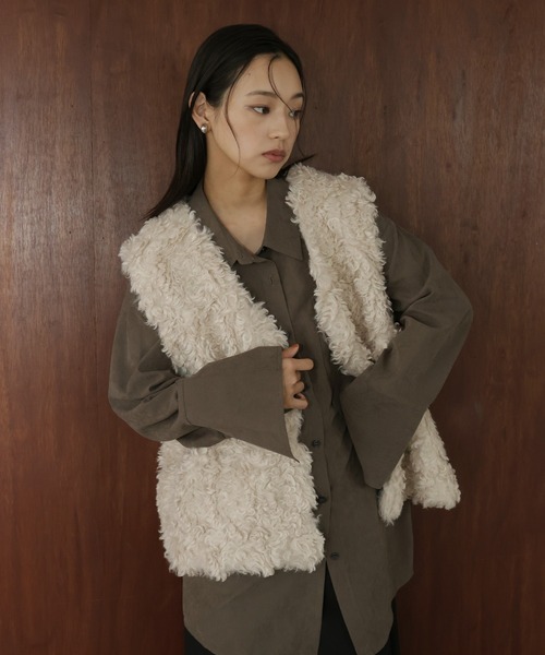 【regleam】新品　リグリーム　プードルベスト　ライトグレー hellam（ヘラム） ベスト ジレ プードルフェイクファーベスト