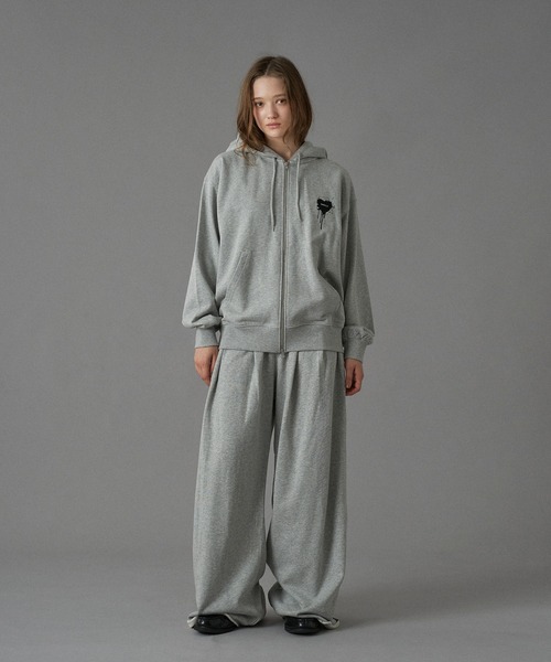 ONCILY（オンシェリー） スウェットパンツ ジャージ TUCK WIDE BAGGY