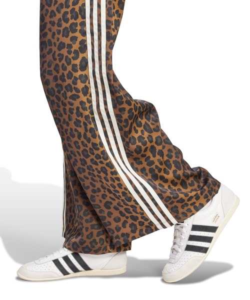 adidas（アディダス） パンツ adidas WIDE LEG SATIN PANTS