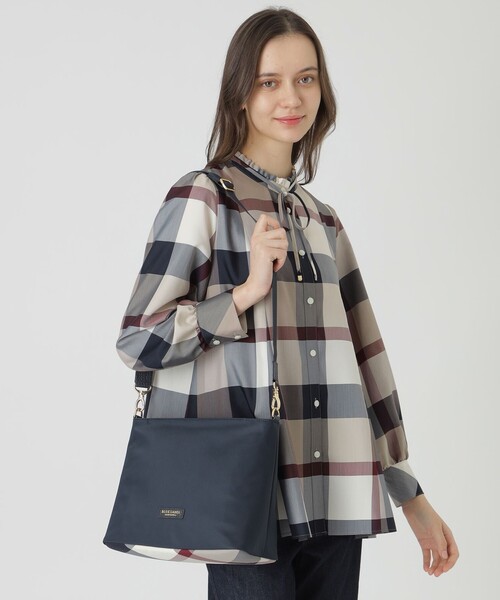 BLUE LABEL CRESTBRIDGE（ブルーレーベルクレストブリッジ