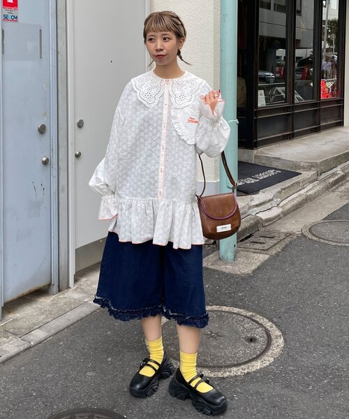 サンローラン パリ ブラウス  バンダナ柄 フリル 長袖 F36 XS 黒 白 Yves Saint Laurent（シャツ/ブラウス(長袖/七分)）のフリマアイテム一覧