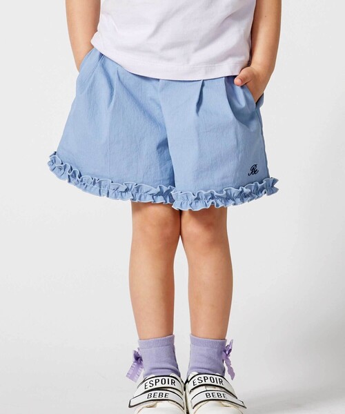 BeBe（ベベ） パンツ ストレッチワッシャー裾フリルショートパンツ