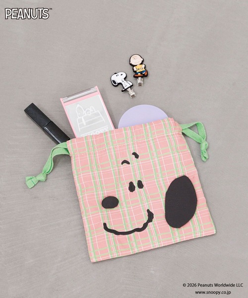 LOWRYS FARM（ローリーズファーム） ポーチ 「SNOOPY」キンチャク