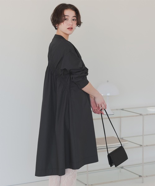 titivate シャツワンピース バックシャーリングワンピース