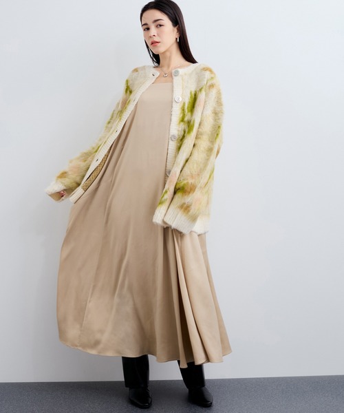 極美品✨24AW コルピエロ　ヴィンテージサテンワンピース　カーキ 極美品✨24AW コルピエロ ヴィンテージサテンワンピース カーキ