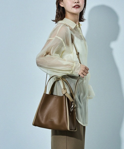 D.KELLY（ディーケリー） ハンドバッグ バイカラーノットデザイン