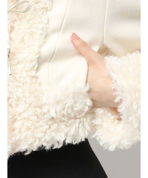 RESEXXY（リゼクシー） ブルゾン アウター ポイントフェイクファー