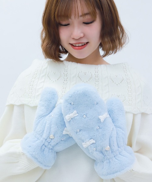 axes femme POETIQUE 手袋 リボン×パールファーミトン レディース