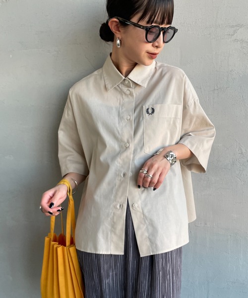 ブラウス シャツ 「FRED PERRY/フレッドペリー」 別注 ワンポイントロゴ刺繍 シアーシャツ「追加」 レディースの画像