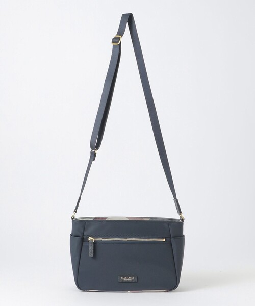 BLUE LABEL CRESTBRIDGE（ブルーレーベルクレストブリッジ