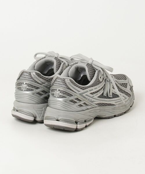 「New Balance」 ローカットスニーカー 24cm グレー レディース