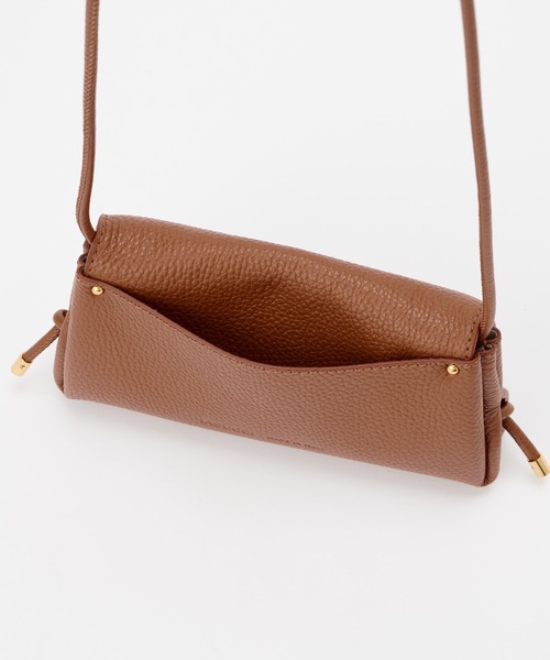 IACUCCI（イアクッチ） 長財布 財布 アバ ウォレットショルダー CERVO