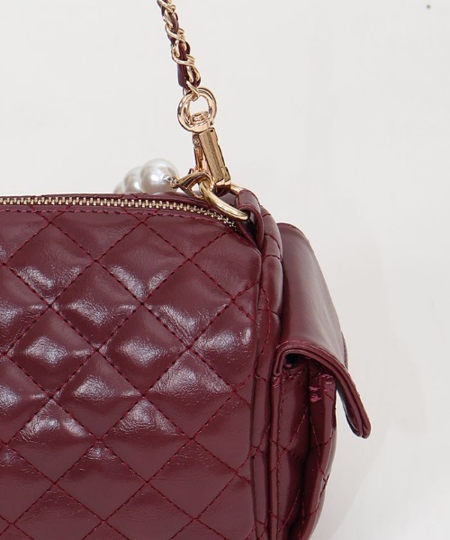 アクシーズファムバックワインレッド axes femme（アクシーズ ファム） ボストンバッグ キルティング