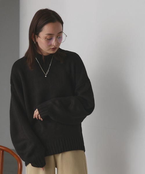 ad thie（アドティエ） ニット セーター 後スリット モックネック