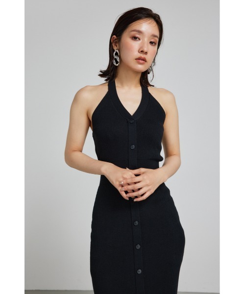 rienda リエンダ ホルダーネックギャザーワンピース ブラック Mサイズ rienda（リエンダ）の「ホルターネックギャザーフレアワンピース