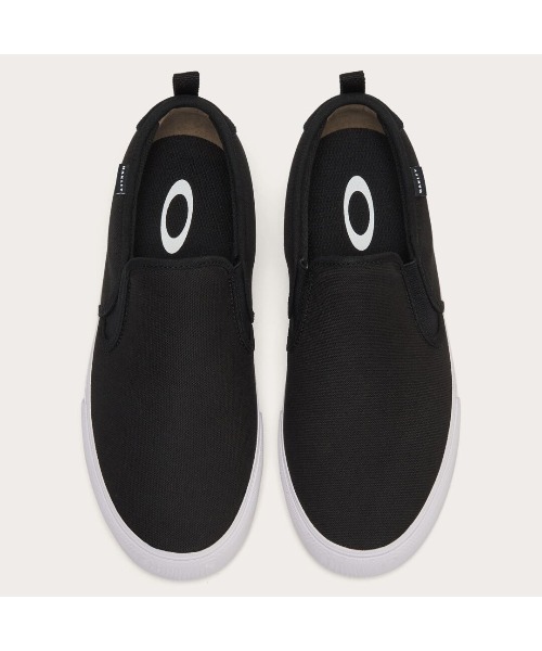 OAKLEY スニーカー オークリー BANKS SLIP-ON CANVAS