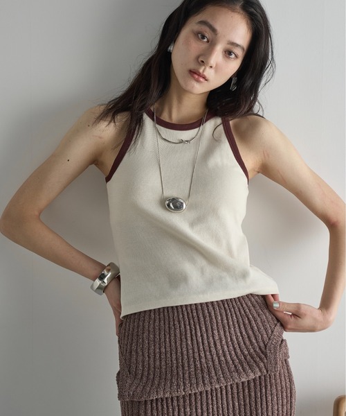THE Yon タンクトップ ノースリーブ カップ付きバイカラーアメスリ