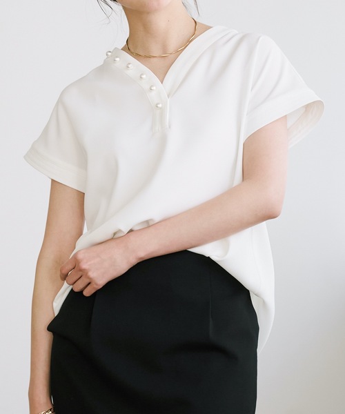 Emma Taylor（エマテイラー） ブラウス シャツ 半袖 パール釦Vネック 