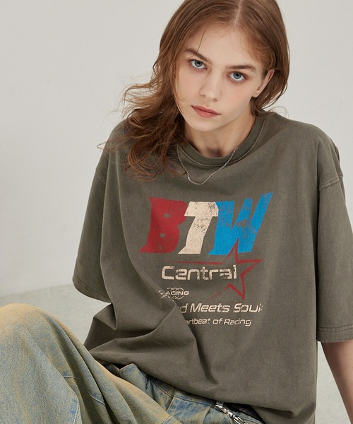 ちゃんみな　Tシャツ　Lサイズ　ヴィンテージ加工のピグメントボディ EMMA CLOTHES tシャツ ヴィンテージ加工 ピグメント エンボス