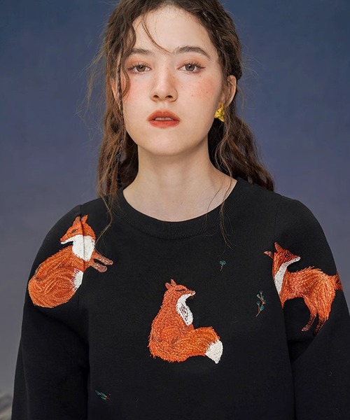 ジャック ウィルス Jack Wills 【 Boxy Crew Graphic Sweater Women 】 レディース Jack Wills Embroidered Crew Neck Sweatshirt | Jack Wills