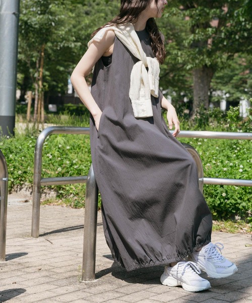 Amomento 黒のノースリーブバルーンワンピース ITEMS URBANRESEARCH ワンピース ノースリーブバルーン