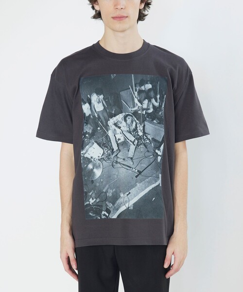カートコバーンTシャツ XL美品 Charles Peterson BIOTOP BIOTOP が伝説的なフォトグラファー チャールズ・ピーターソンが撮影