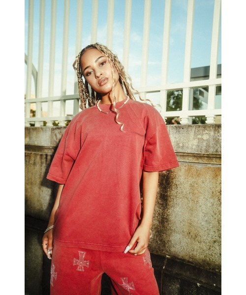 UNKNOWN LONDON tシャツ Tシャツ｜Outline Cross Rhinestone Tee
