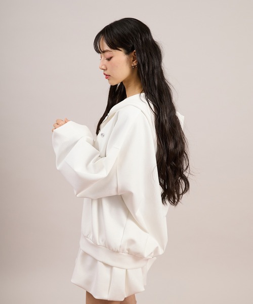 【美品✴︎】yori 撥水ストレッチパーカー アイボリー 軽量撥水タフタパーカー レディース | 撥水加工 アウター | yori