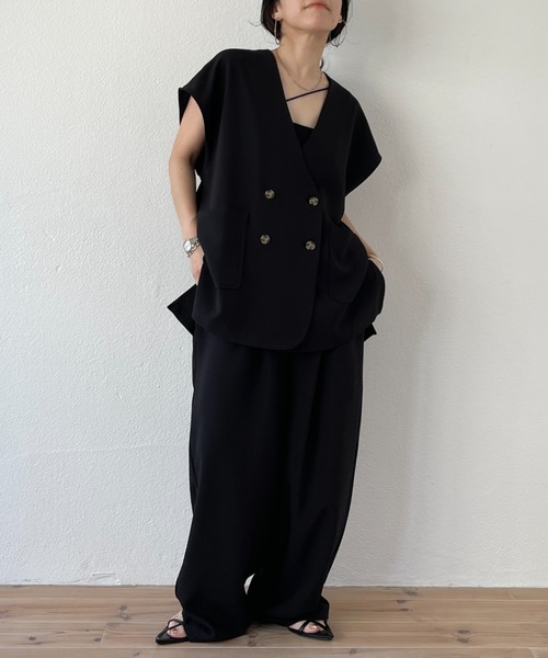 【美品】M 85cm +J 20AW ブラック セットアップ スタイリッシュジャケット《セットアップ着用可》《WEB・一部店舗限定